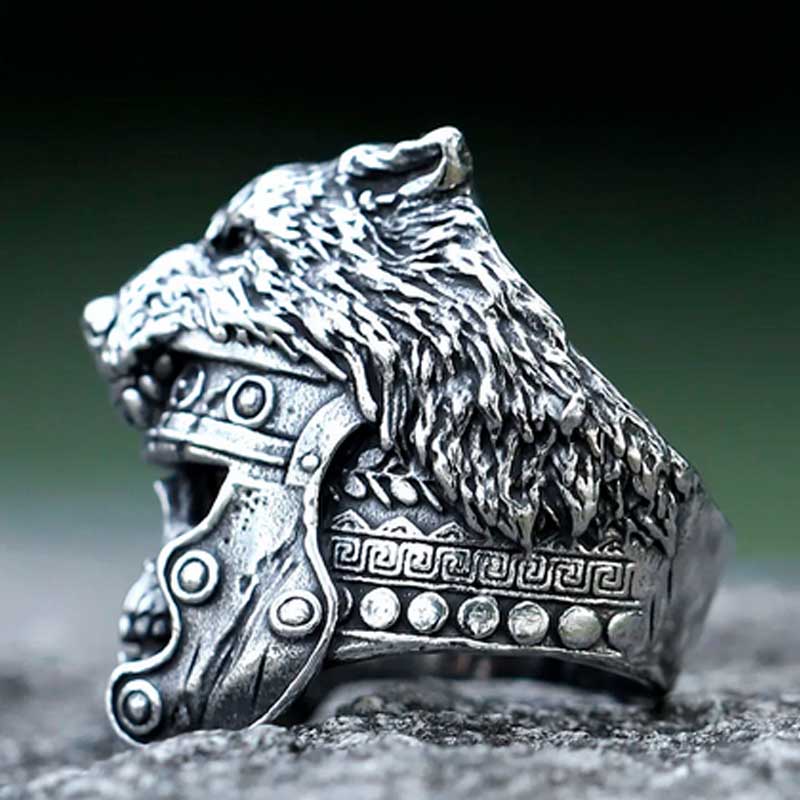 Vintage ring, wolf ring, viking ring, vintage engagement rings, antique engagement rings, vintage wedding rings, antique rings, vintage wedding bands, vintage diamond rings, vintage rings for women, antique wedding rings, antique diamond rings,