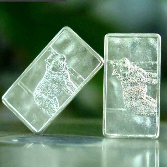 wolf silver, wolf bar, bar wolf, red wolf bar,